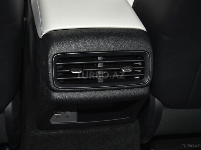 BYD Seal 05-7