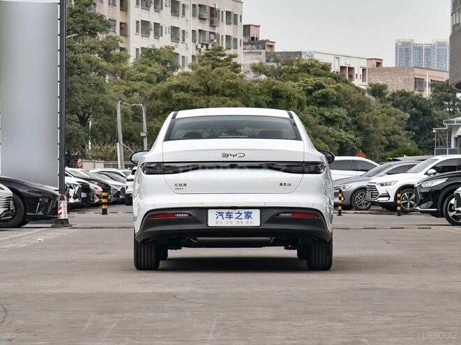 BYD Seal 05-8