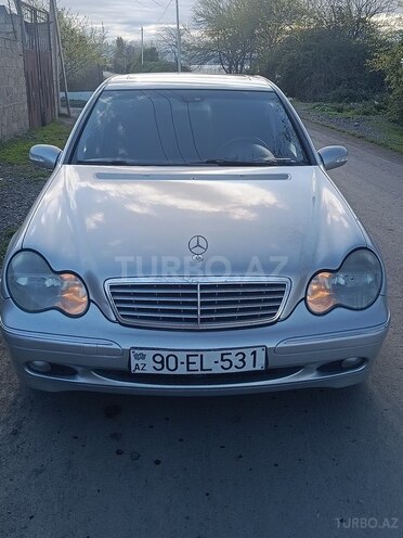 Mercedes C 230-1