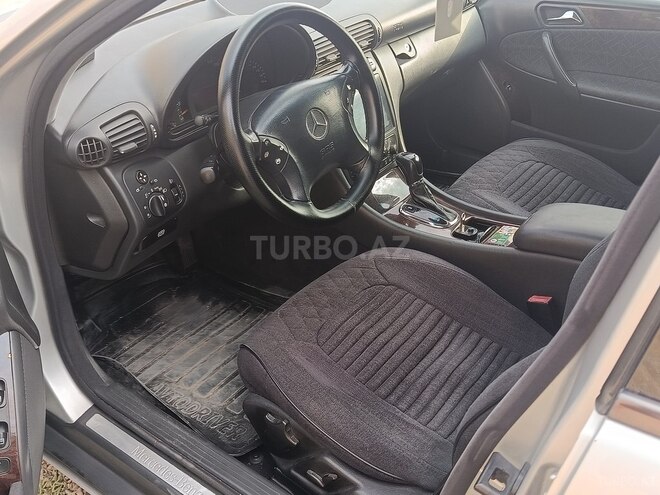 Mercedes C 230-4