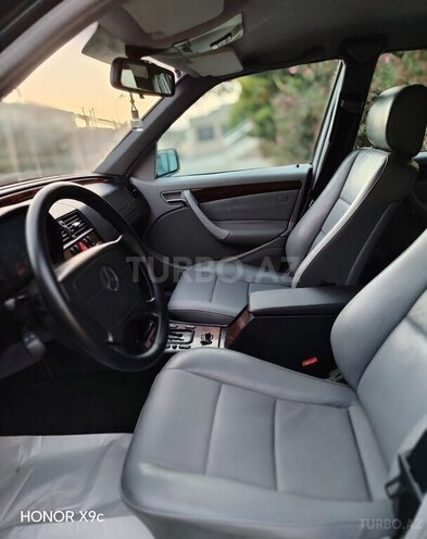 Mercedes C 180-9