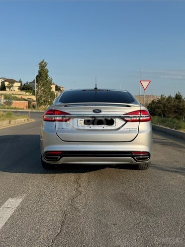 Ford Fusion (North America)-6