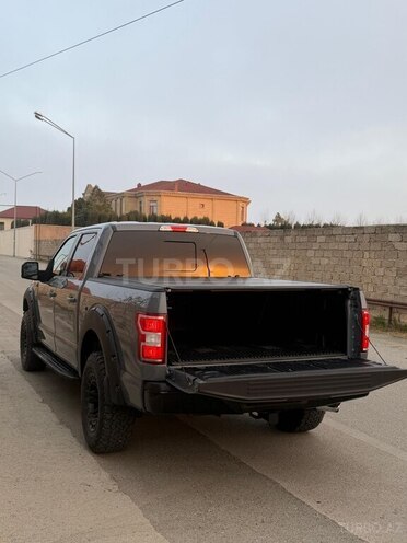 Ford F-150-8