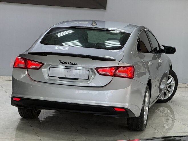 Chevrolet Malibu-7