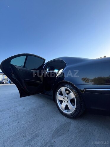 Mercedes E 220-10