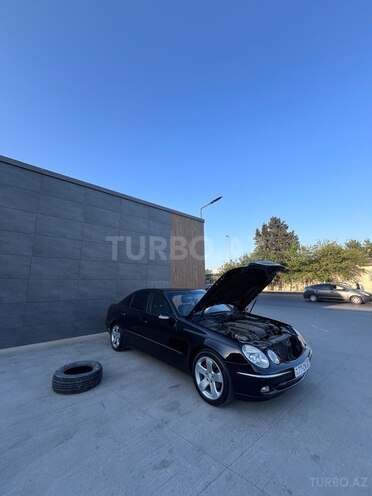 Mercedes E 220-4