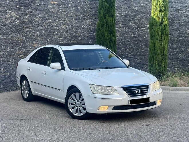 Hyundai Sonata-1