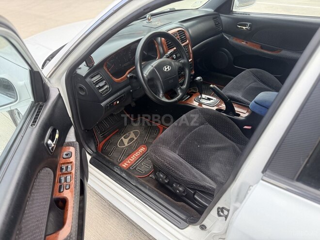 Hyundai Sonata-10