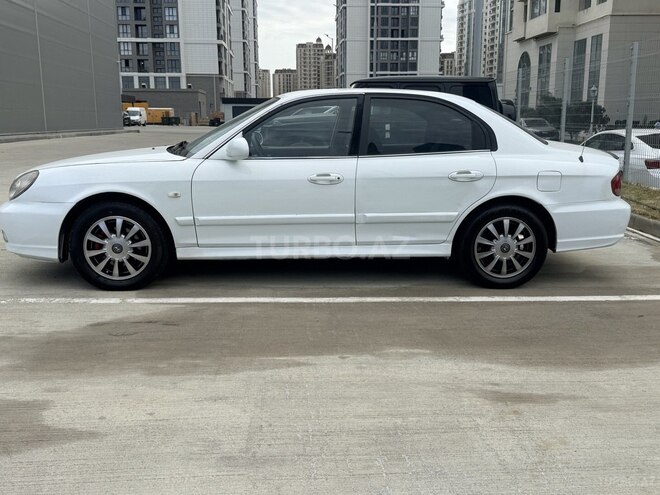 Hyundai Sonata-3