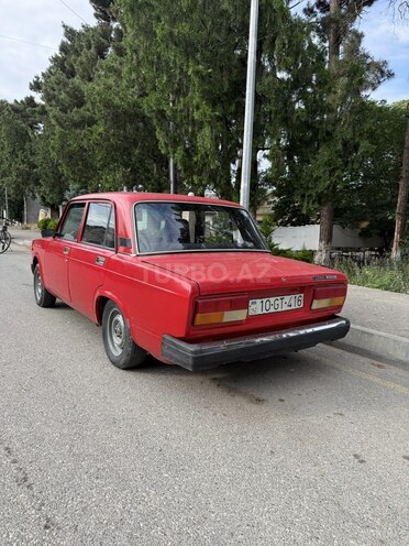 LADA (VAZ) 2107-2