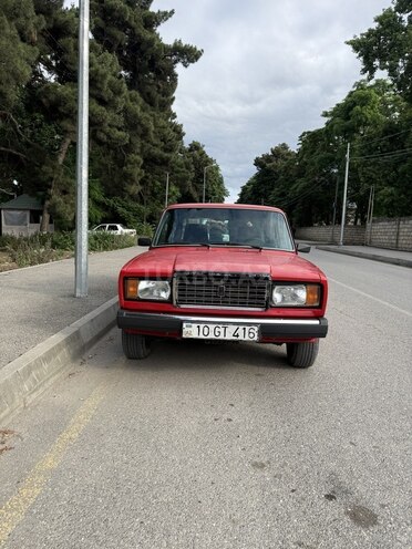 LADA (VAZ) 2107-1