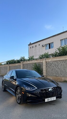 Hyundai Sonata-4