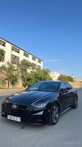 Hyundai Sonata-2