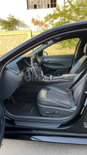 Hyundai Sonata-8