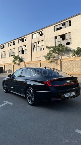 Hyundai Sonata-5