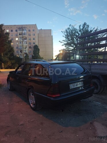 Mercedes C 200-3