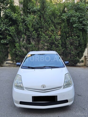 Toyota Prius-1