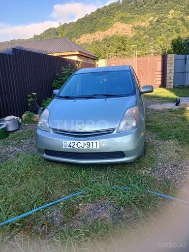 Toyota Prius-1