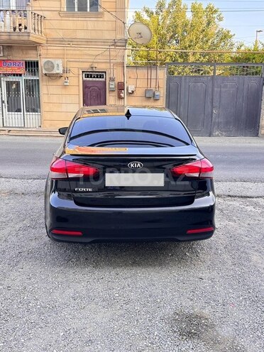Kia Forte-2