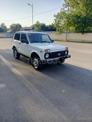 LADA (VAZ) Niva-4