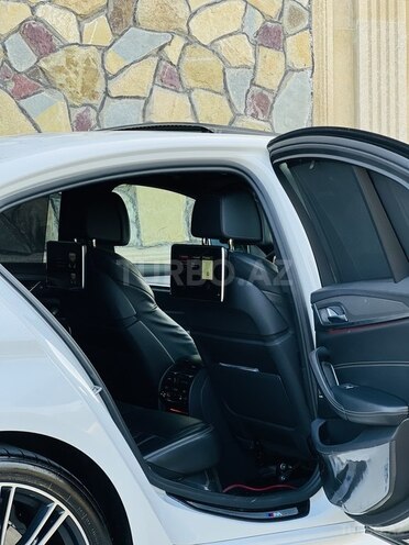 BMW 530-15