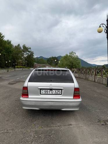 Mercedes C 180-2