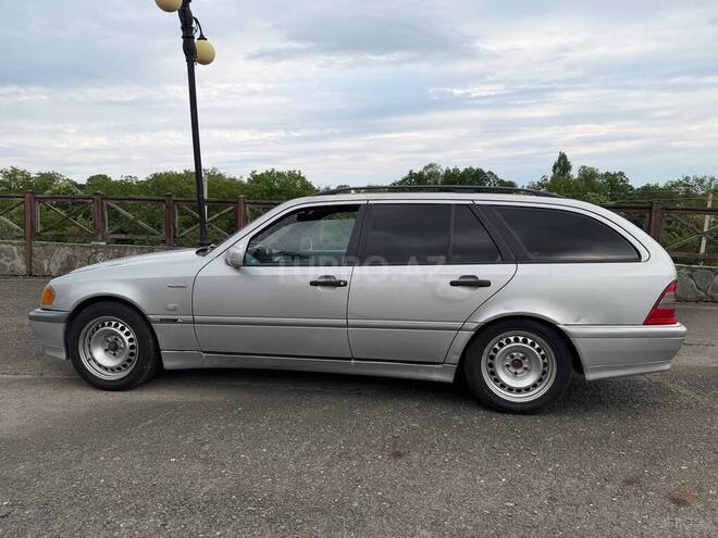 Mercedes C 180-11
