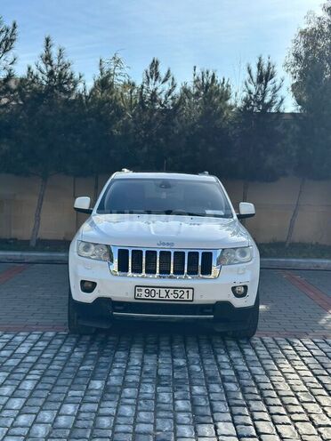Jeep Grand Cherokee-1