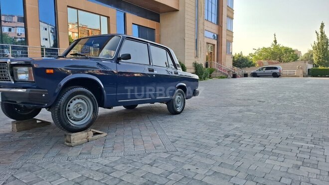 LADA (VAZ) 2107-5