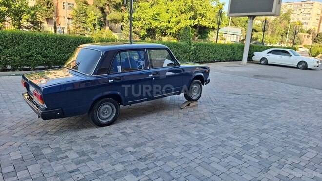 LADA (VAZ) 2107-13