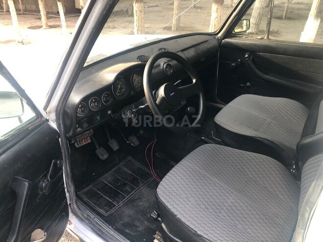 LADA (VAZ) 2106-8