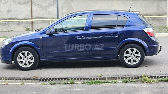 Opel Astra-2