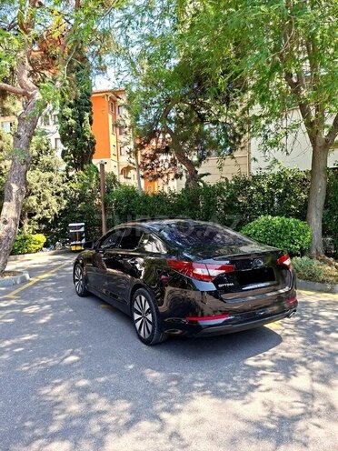 Kia Optima-4