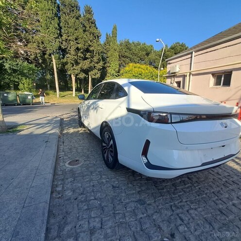 Changan Qiyuan A05-7