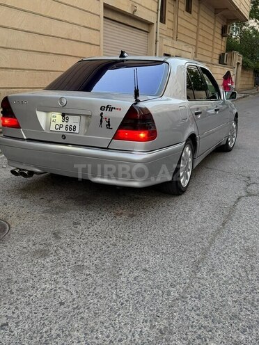 Mercedes C 230-2