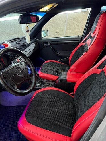 Mercedes C 230-7
