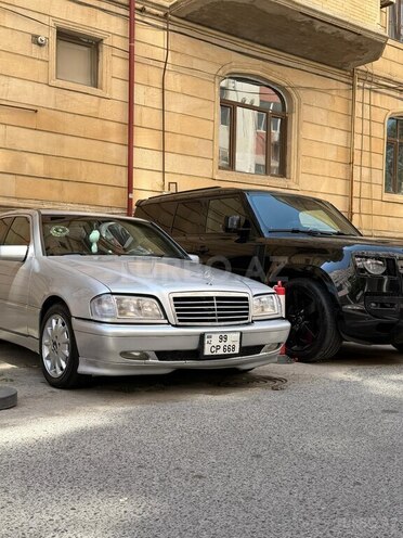 Mercedes C 230-1