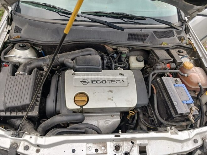 Opel Astra-4
