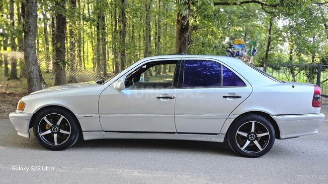 Mercedes C 220-4
