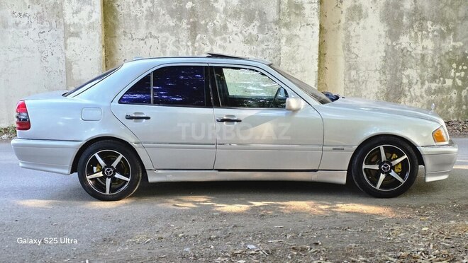 Mercedes C 220-7