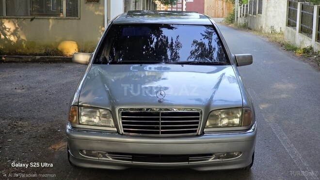 Mercedes C 220-10