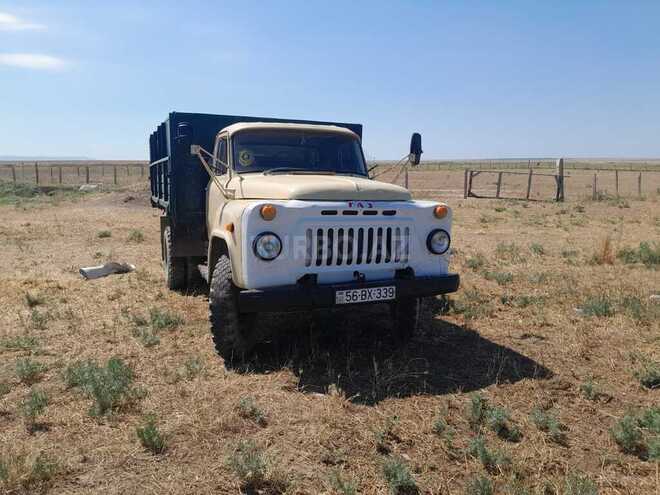 GAZ 53-1