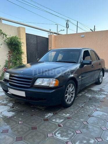 Mercedes C 180-1