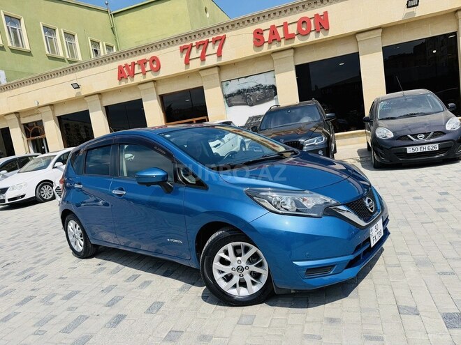 Nissan Note-2