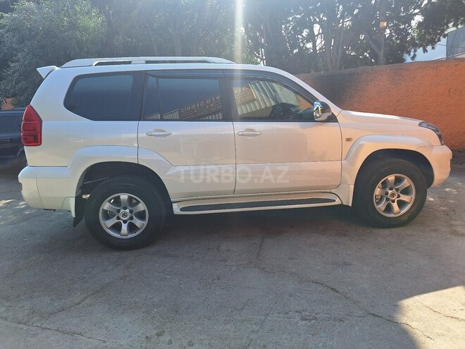 Toyota Land Cruiser Prado-6