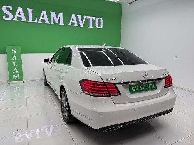 Mercedes E 220-4