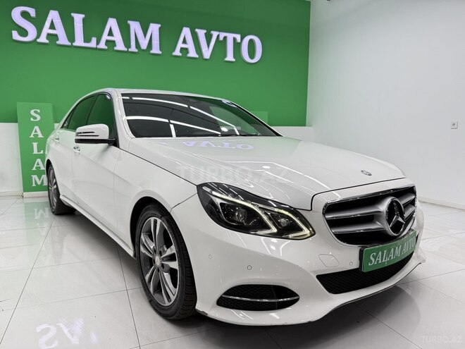 Mercedes E 220-1