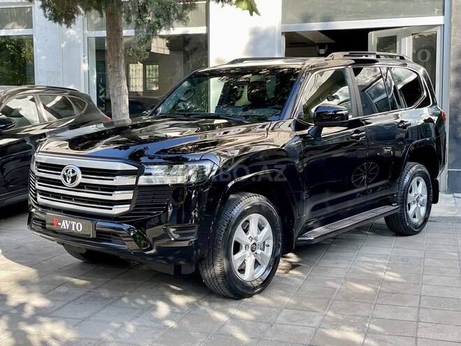 Toyota Land Cruiser-2