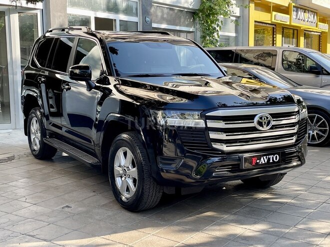 Toyota Land Cruiser-3