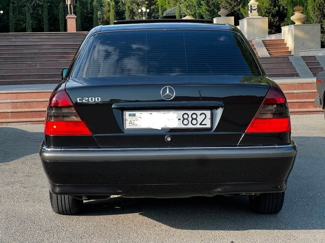 Mercedes C 180-4